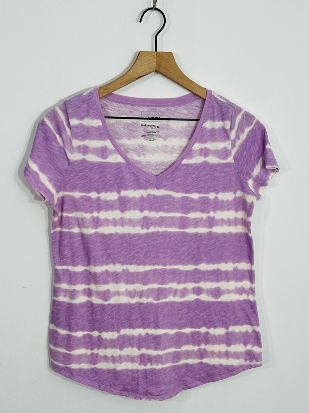 Sonoma The Everyday Tee Purple White Striped V-Neck Short Sleeve Knit Size M